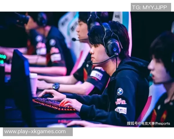 和平精英与LOL交汇点TES战队在S15赛季的拼搏与成长之路